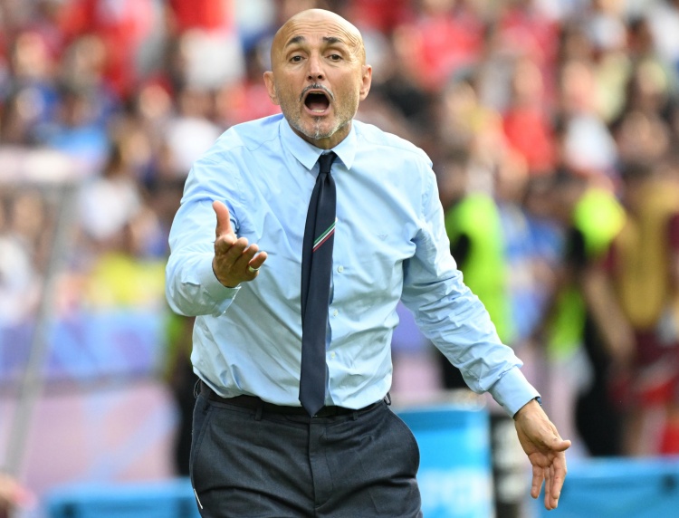 九游个人中心登录-米体：斯帕莱蒂并未要求任何东西，但不会拒绝尤文提前续约谈判